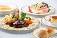 和食レストラン・海の舎で提供されている「欧風浪漫コース」。