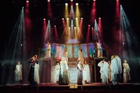 舞台「新サクラ大戦 the Stage」より。