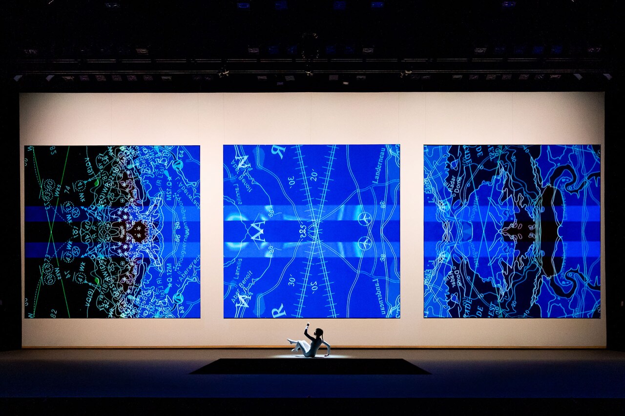 ダムタイプ新作パフォーマンス作品「2020」記録映像「YCAM爆音映画祭」に登場