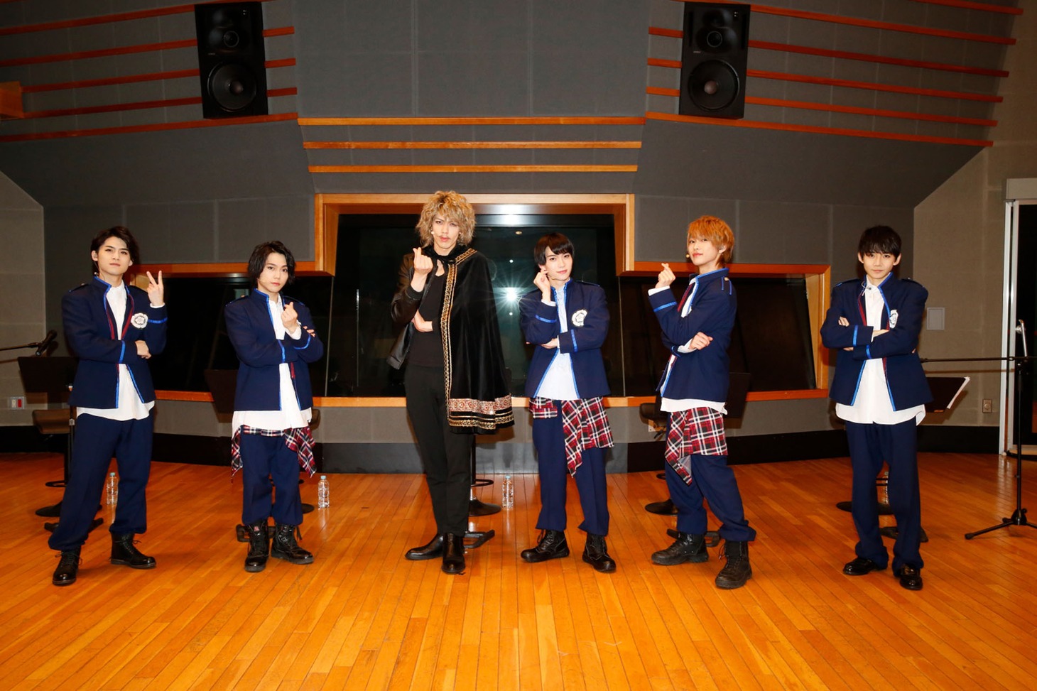 「戦国炒飯TV 生配信LIVE うつけ坂49 初陣」より。