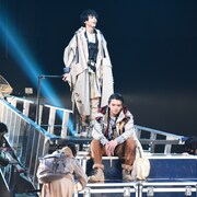 杉原邦生の野心作「オレステスとピュラデス」鈴木仁&濱田龍臣がエネルギッシュに体現