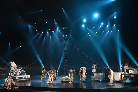 KAAT神奈川芸術劇場プロデュース「オレステスとピュラデス」フォトコールより。