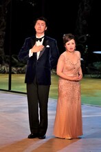 東京二期会オペラ劇場「メリー・ウィドー＜新制作＞」より。