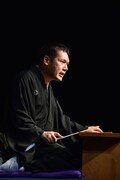 「講談師 神田松之丞 新春連続読み『畔倉重四郎』完全通し公演」より。（撮影：橘蓮二、提供：あうるすぽっと）
