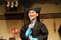 M&Oplaysプロデュース「あんまと泥棒」囲み取材より。（撮影：宮川舞子）