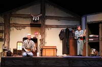 M&Oplaysプロデュース「あんまと泥棒」ゲネプロより。（撮影：宮川舞子）