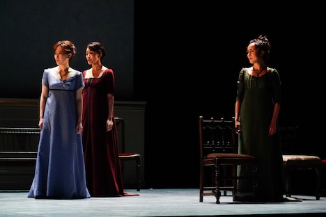 舞台「Op.110 ベートーヴェン『不滅の恋人』への手紙」より。(撮影:田中亜紀)