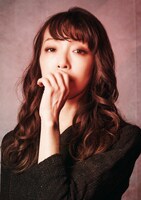 田中良子扮する陪審員12。