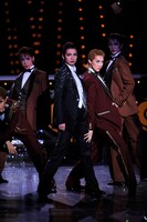 宝塚歌劇宙組「NICE GUY!!」より。(c)宝塚歌劇団(c)宝塚クリエイティブアーツ