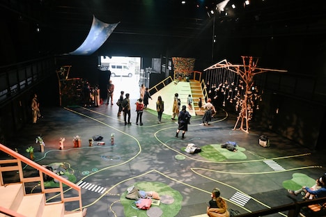 吉祥寺ダンス LAB. vol.3「PAP PA-LA PARK / ぱっぱらぱーく」より。（撮影：金子愛帆）