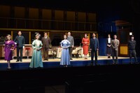 「オリエント急行殺人事件」開幕直前取材より。後列左から中村まこと、粟根まこと、松尾諭、本仮屋ユイカ、宍戸美和公、前列左からマルシア、高橋惠子、松井玲奈、椎名桔平、室龍太、河原雅彦。