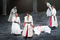 「ジュリアス・シーザー」より。（撮影：引地信彦）