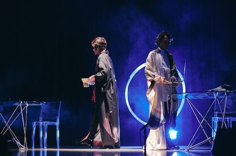 みきくらのかい 第2回公演リーディング「怪談贋皿屋敷（かいだんにせさらやしき）」より。（撮影：大石隼土）