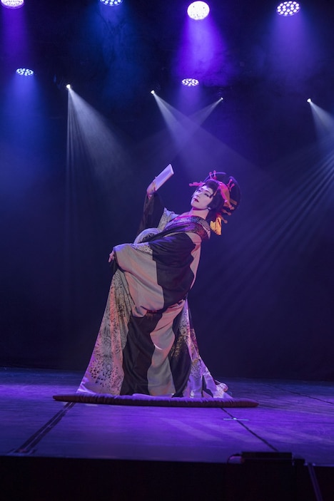 劇団朱雀「ぎふ葵劇場 幕引き公演」より。(撮影:橋本雅司)