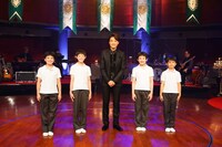 左から川口調、利田太一、井上芳雄、中村海琉、渡部出日寿。