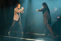 左から井上芳雄、吉野圭吾。