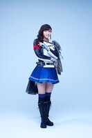 七木奏音扮する柳小春。