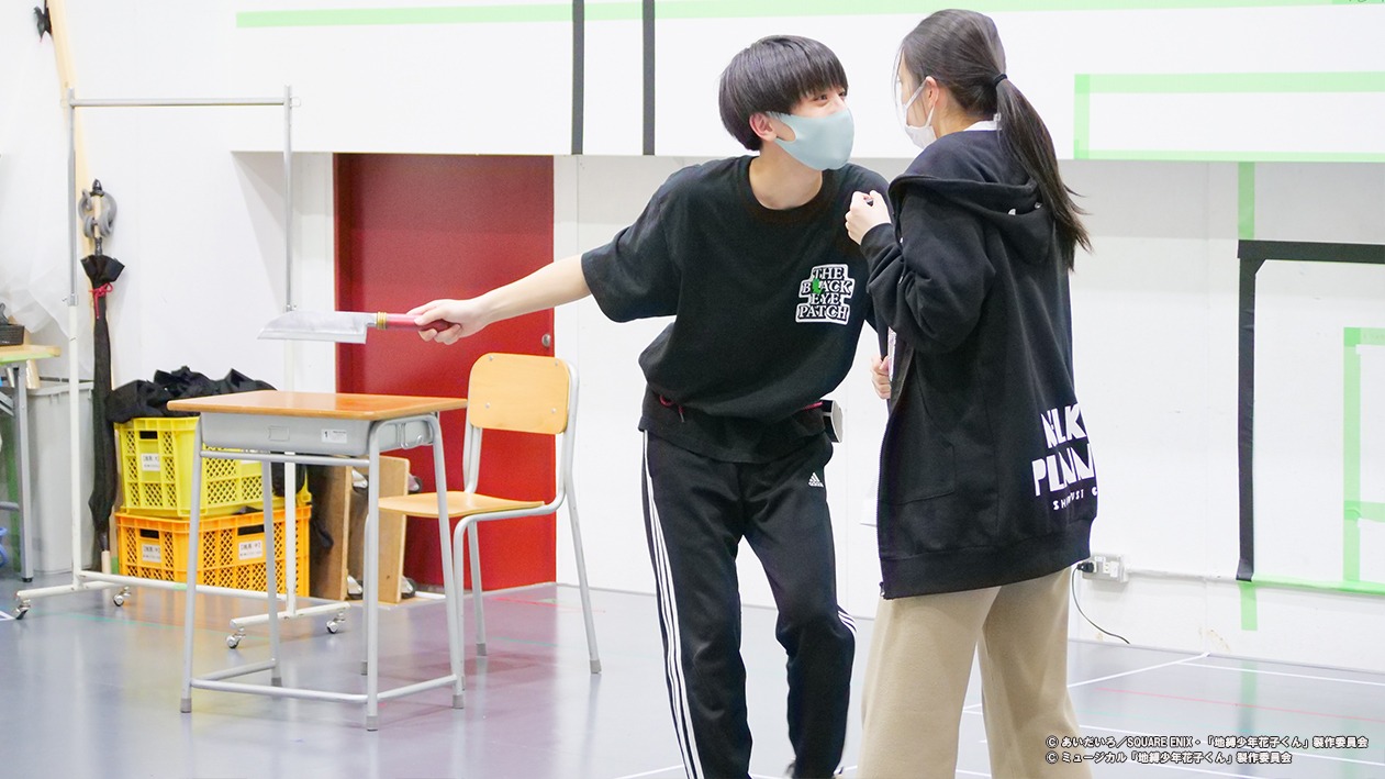 左から小西詠斗、高石あかり。