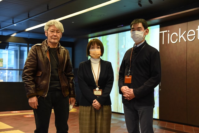 左から眞野純、河崎巴見、安田江。