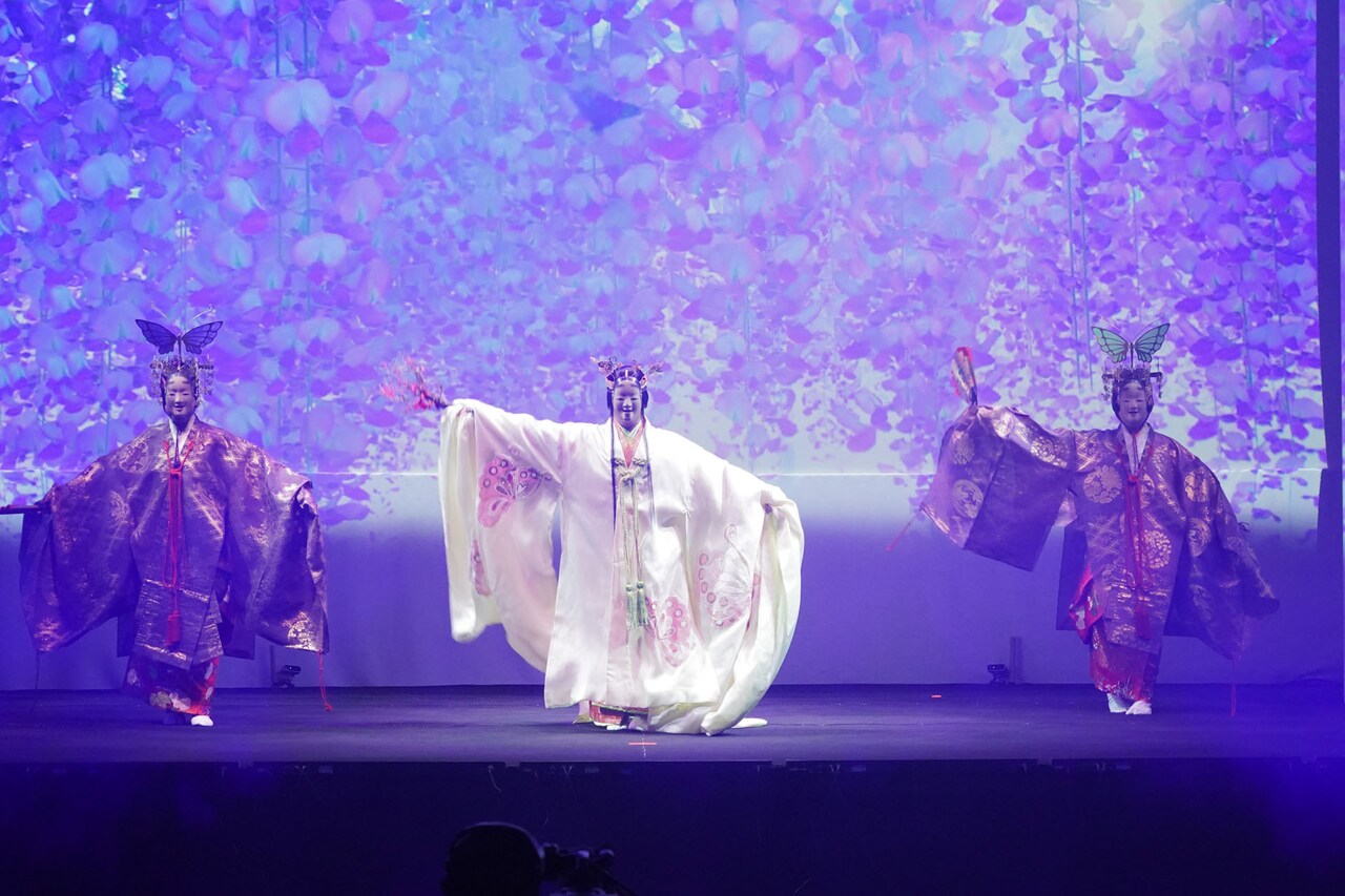 能×映像表現「神・鬼・麗」リハーサル特番、能楽師が稽古に励む姿も