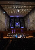 「ミュージカル・ミーツ・シンフォニーアナザーステージ  THE GREATEST HITS FROM ABBA」2019年公演より。