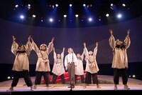 演劇の毛利さん-The Entertainment Theater Vol.0 音楽劇「星の飛行士」より。（撮影：金山フヒト）