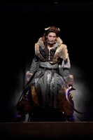 舞台「『紅葉鬼』～童子奇譚～」より。