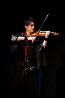 舞台「『紅葉鬼』～童子奇譚～」より。