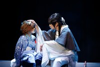 舞台「『紅葉鬼』～童子奇譚～」より。