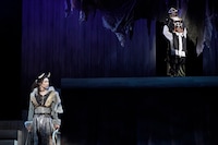 舞台「『紅葉鬼』～童子奇譚～」より。