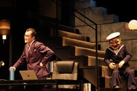 舞台「スルース～探偵～」より。（撮影：渡部孝弘）