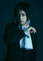 橋本祥平扮する芥川龍之介。