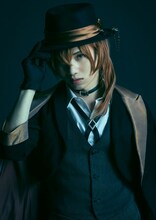 植田圭輔扮する中原中也。