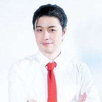 渡辺コウジ扮する丸ノ内線。