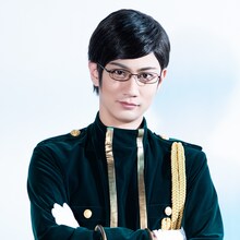 馬場良馬扮する九州新幹線。