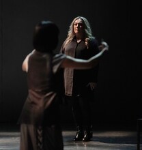 北村明子「A Collaboration Project between Ireland and Japan『Echoes of Calling』」より。（撮影：大洞博靖）