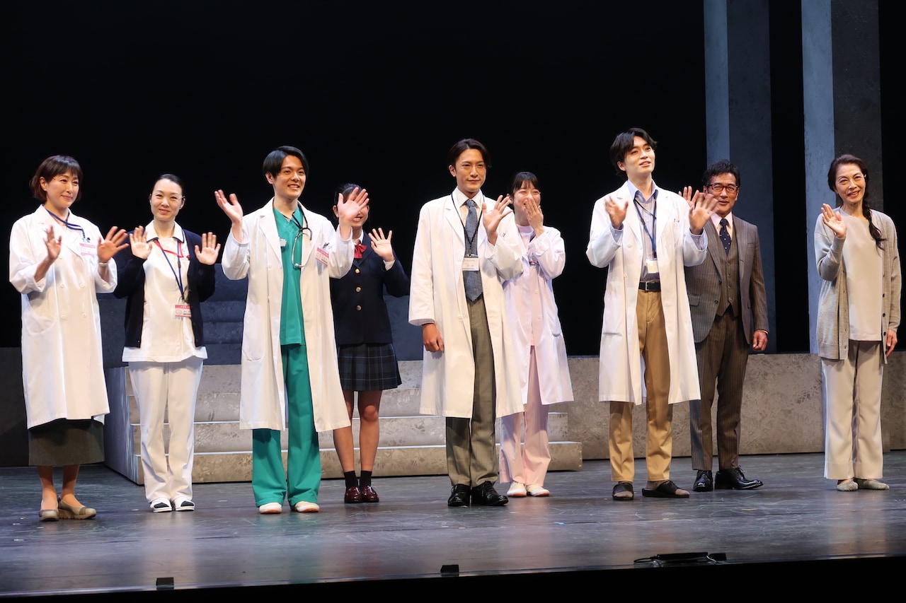 「ドクター・ブルー」開幕、内博貴「医療関係者の方の大変さ感じた」