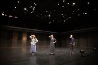 ロームシアター京都開館5周年記念事業 レパートリーの創造 松田正隆作・演出「シーサイドタウン」より。（撮影：中谷利明）