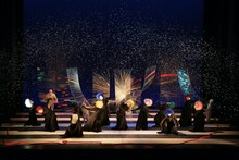 大駱駝艦・天賦典式「ダークマター」より。（撮影：川島浩之）