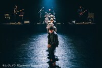 「Darkness Poomba」より。