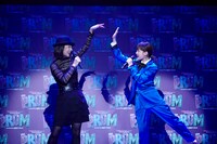 左から霧矢大夢、葵わかな。（撮影：NAITO）