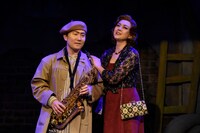 冬のカーニバルシリーズ 第2弾「真冬のバーレスク ボードビル3部作」より。（撮影：山田毅）