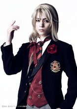 佐奈宏紀扮するエドガー・レドモンド。