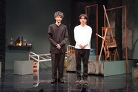 左から梅津瑞樹、粟島瑞丸。（撮影：金丸圭）