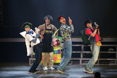 梅棒 11th STAGE「ラヴ・ミー・ドゥー!!」より。(c)飯野高拓（梅棒）