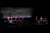 「子午線の祀り」より。（撮影：細野晋司）