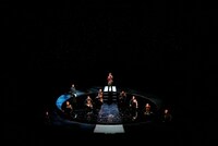 「子午線の祀り」より。（撮影：細野晋司）