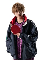 定本楓馬扮する斯波真一。