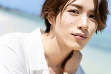 立石俊樹1st写真集「TOSHIKI」（東京ニュース通信社）より。