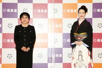 「坂本冬美芸能生活35周年記念公演 泉ピン子友情出演」合同取材会より。